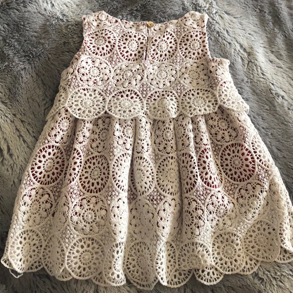 Oshkosh white lace with red underlay - Picture 2 of 2